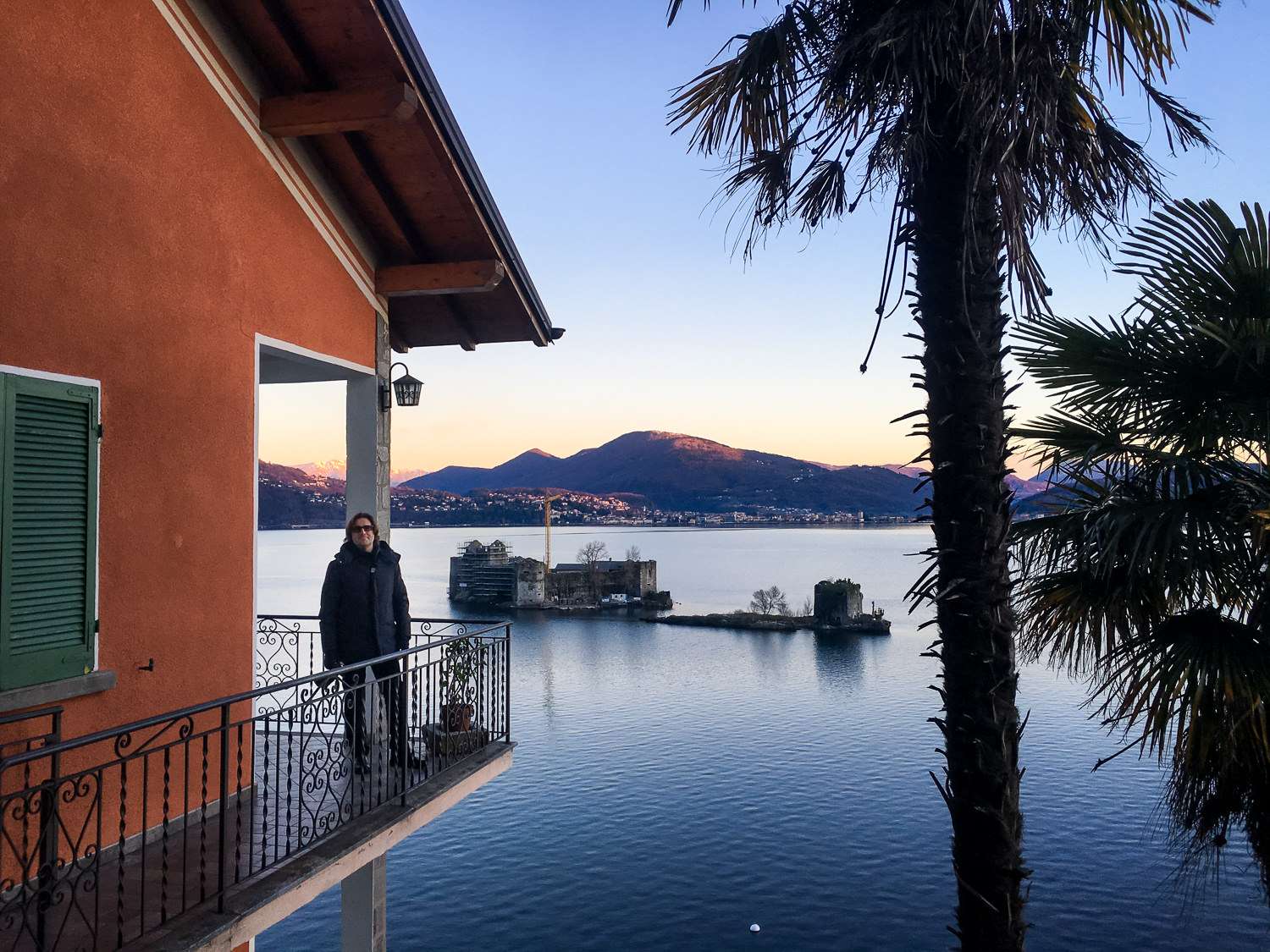 Lago Maggiore AIRbnb Balcony